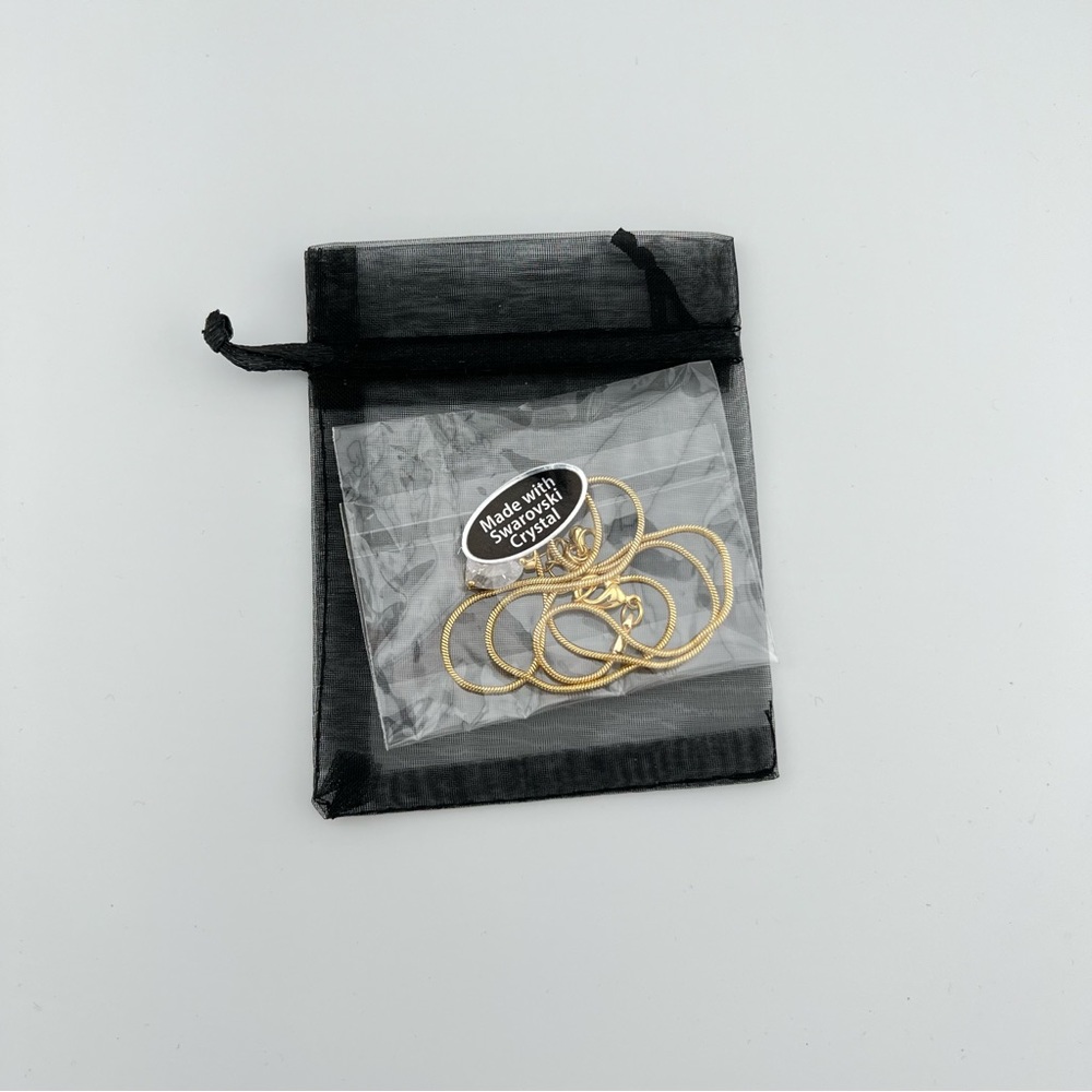 Swarovski Crystal Infinity Heart Gold Necklace - Picture 8 of 9